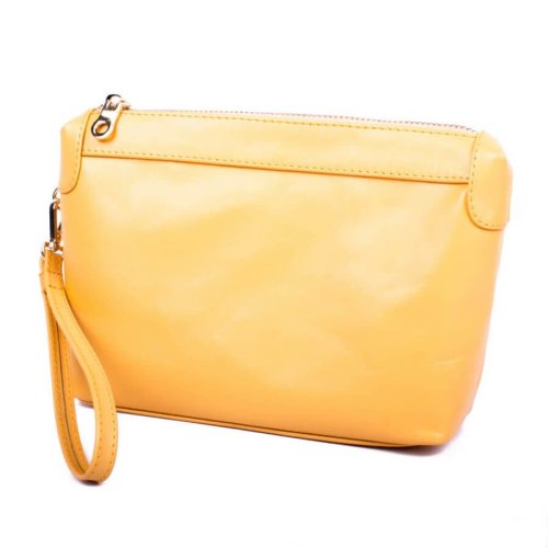 Пошив подарков из кожи на 8 Марта